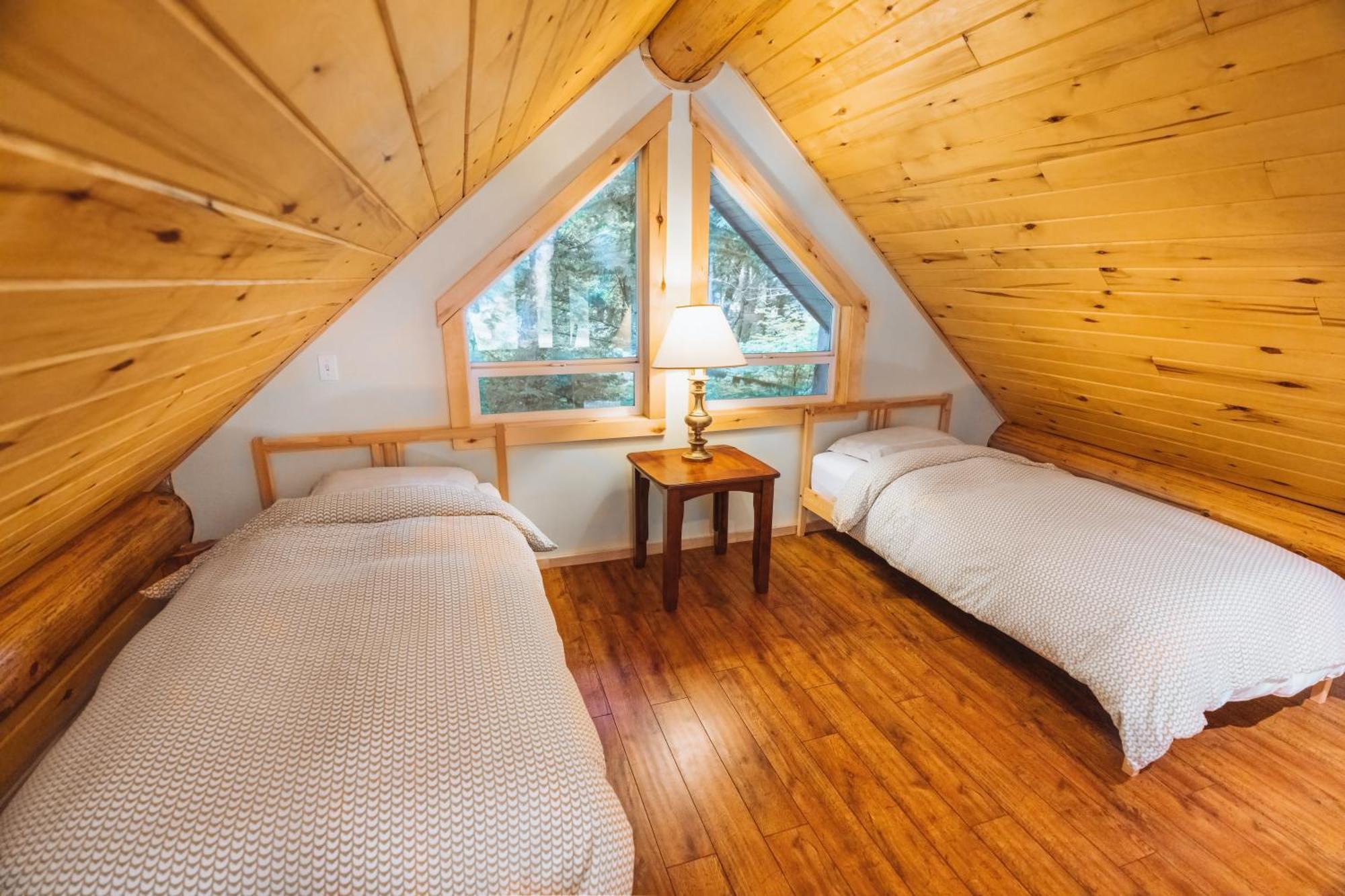 Hagensborg Bella Coola Grizzly Tours And Resort מראה חיצוני תמונה